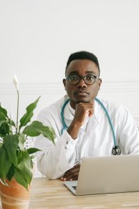 What is oxygen toxicity?