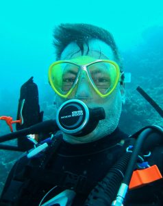 Scuba mask including in scuba gear list
