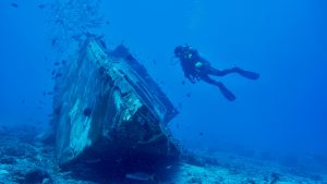 wreck diving sites