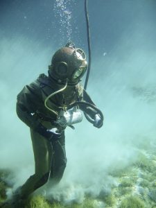 Commercial diving vs technical diving